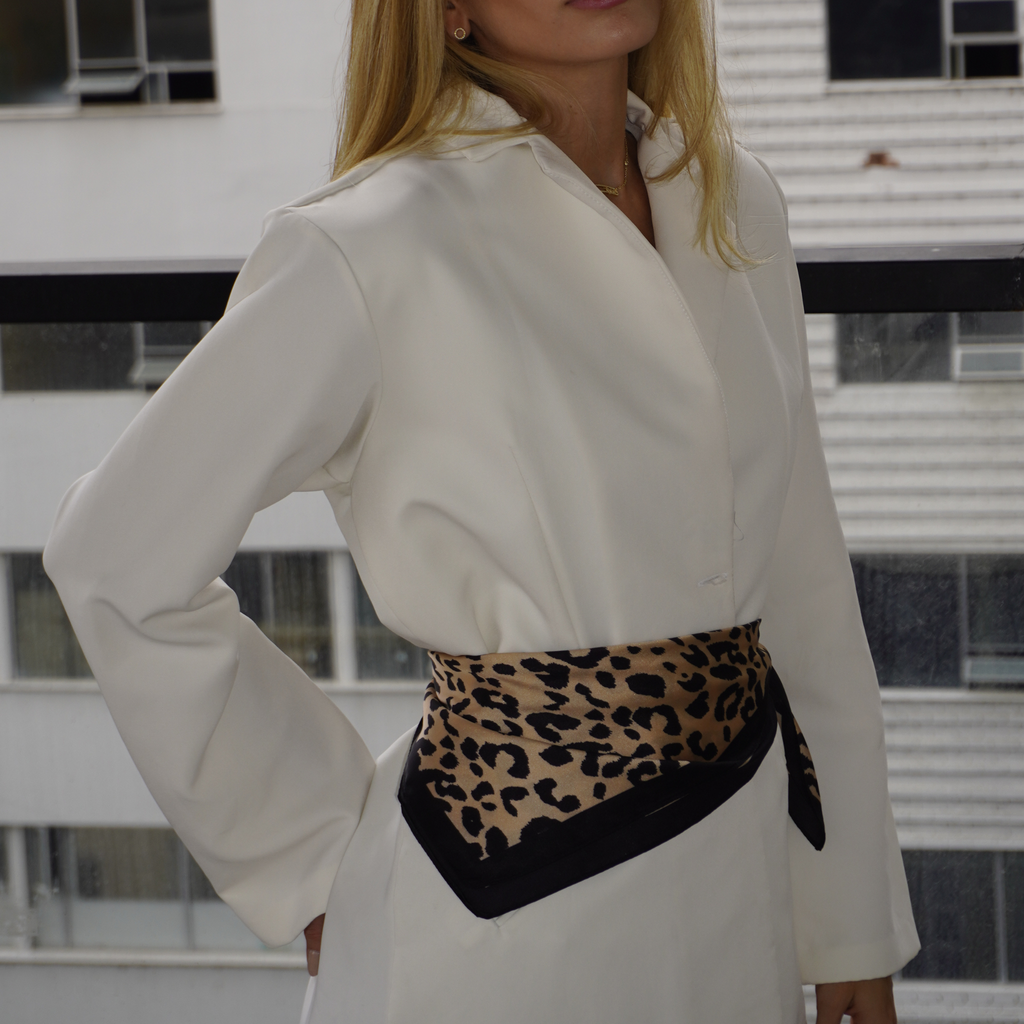 Pañoleta de seda Animal print