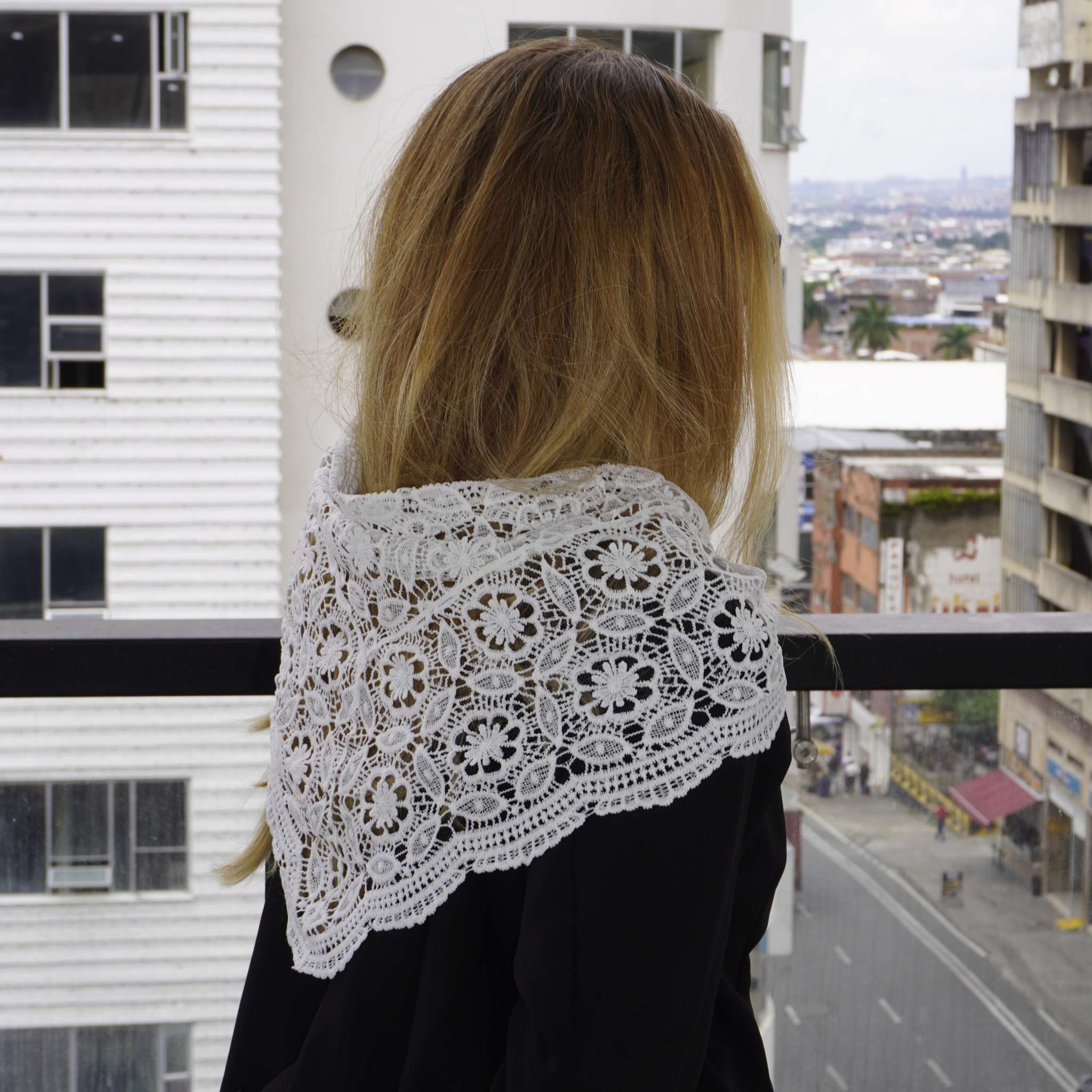 Pañoleta Lace
