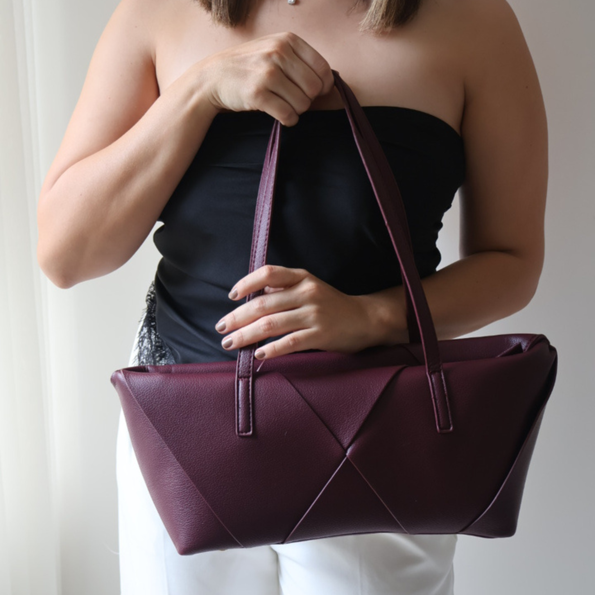 Cartera Livia Vino