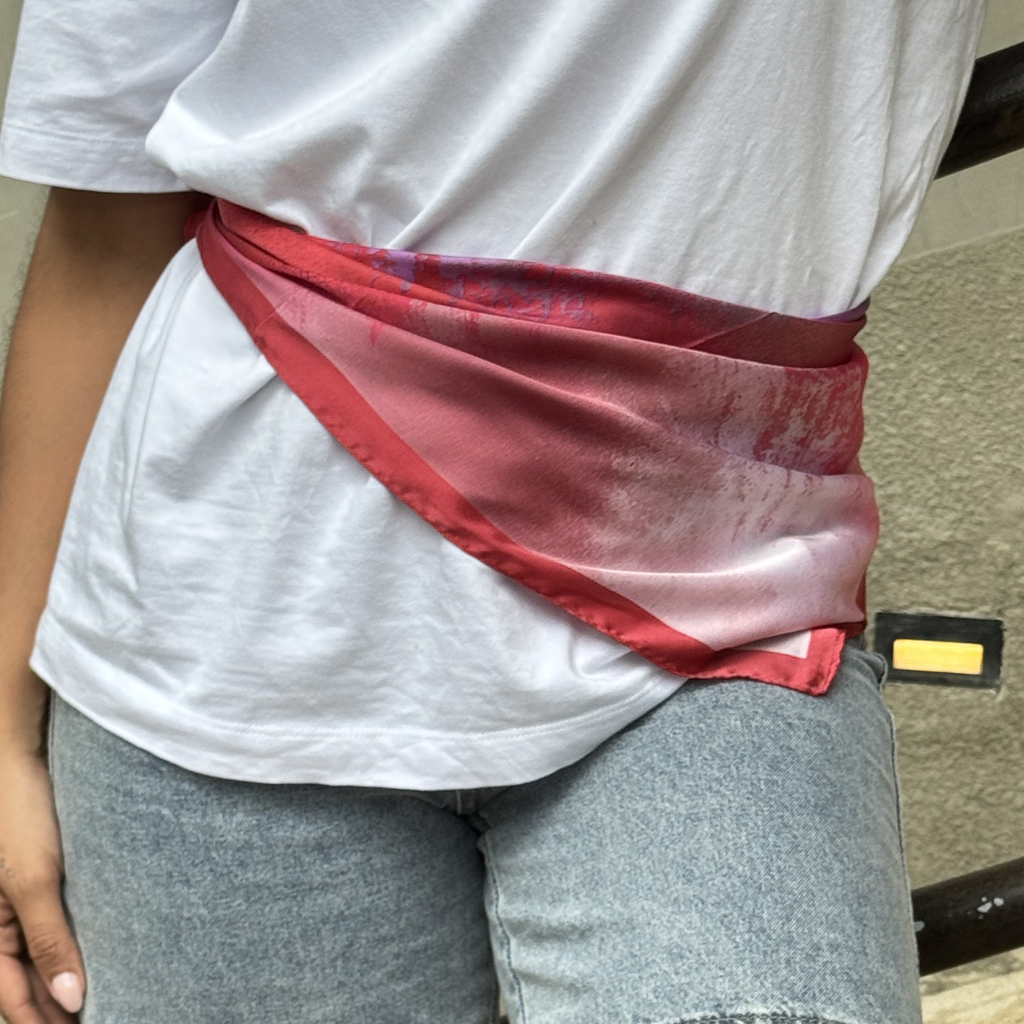 Pañoleta de seda Aleia
