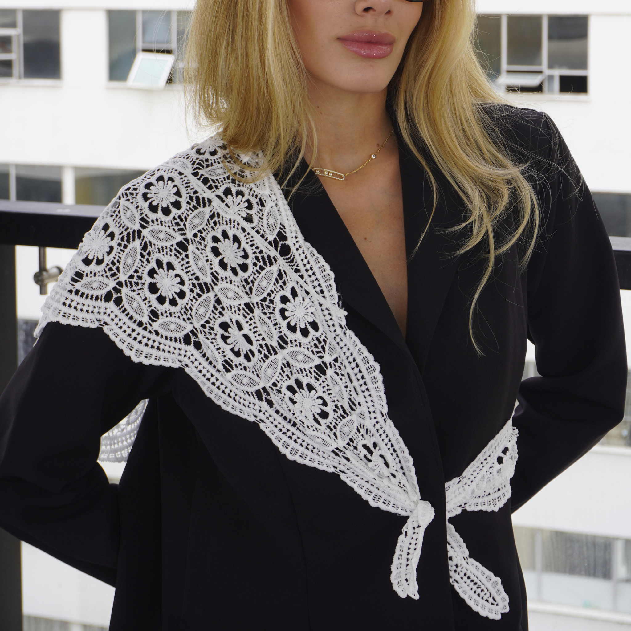 Pañoleta Lace