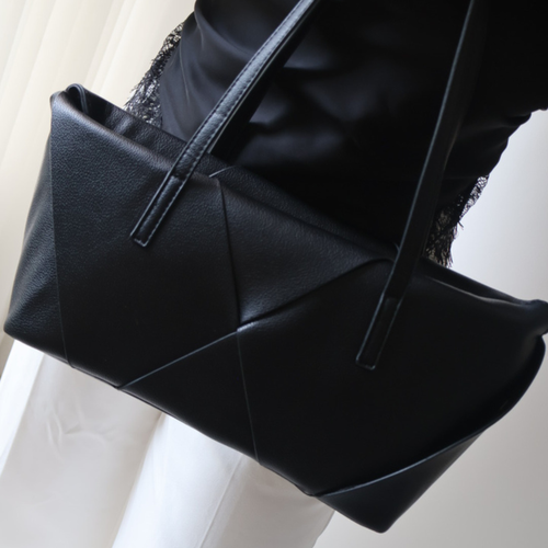 Cartera Livia Negro