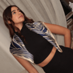 By Serena | Pañoleta de seda Abstract Blue By Serena | Pañoleta de seda Abstract Blue